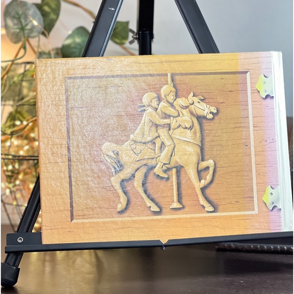 🪄Magic Merry-Go-Round🪄 - Picture 4 of 4